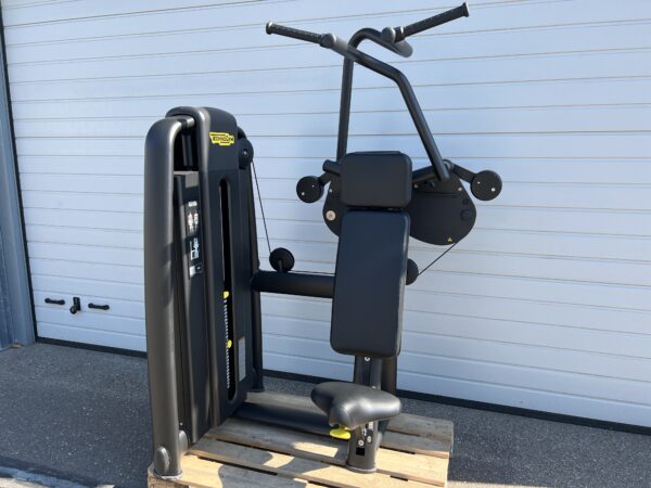 Technogym Selection Vertical Traction